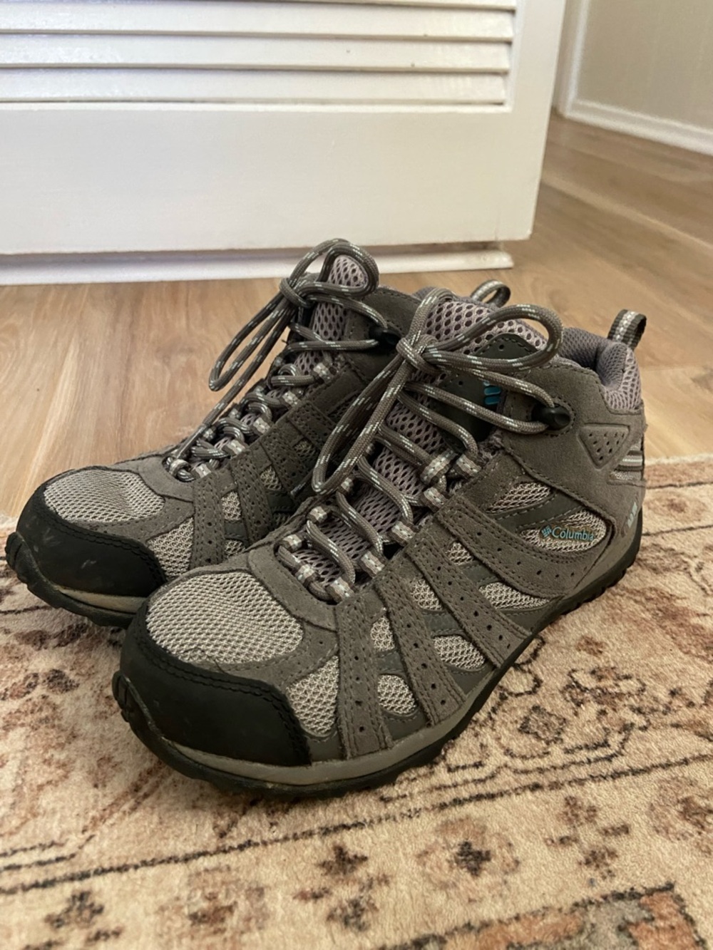 Colombia hiking boots
